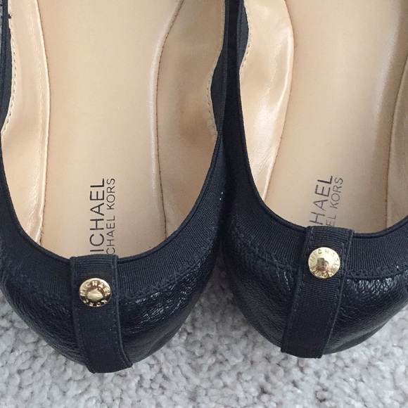 Michael Kors flats in size 7.5 - Picture 7 of 8